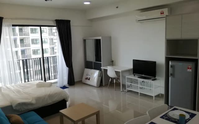 Sinar Rasa Homestay at I-Soho, I-City - photo 5