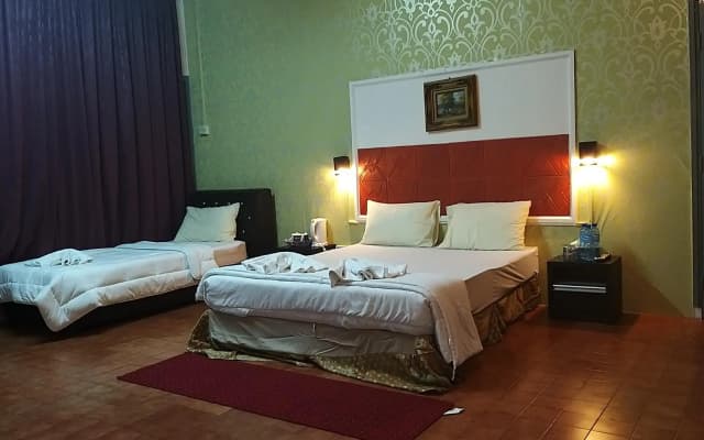 Green Town Hotels and Resorts - photo 3