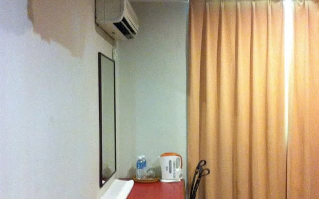 Seri Borneo Hotel - photo 4