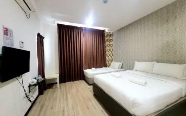 Ada Hotel & Apartment - photo 4