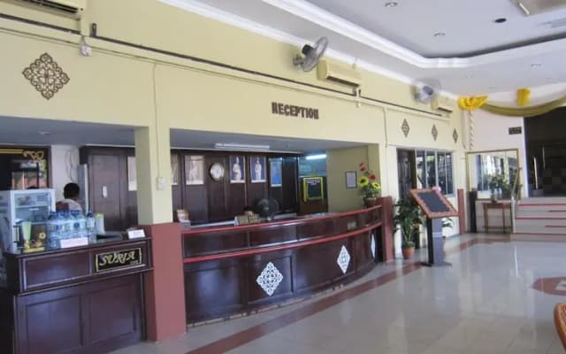 Parit Buntar Inn - photo 2