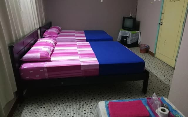 Sun Golden Inn Hotel - photo 2