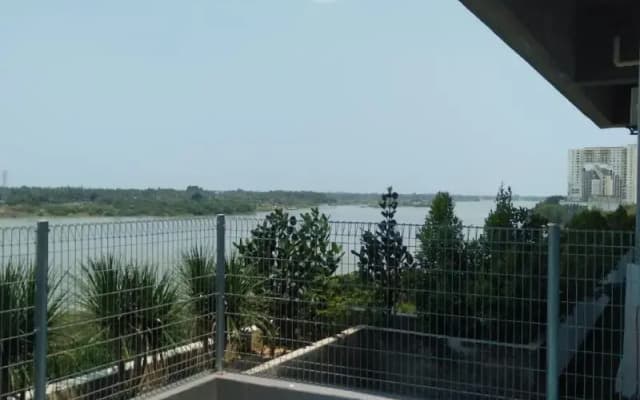Diyana Apartment - photo 2