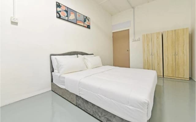 Hotel O S Homestay - photo 2