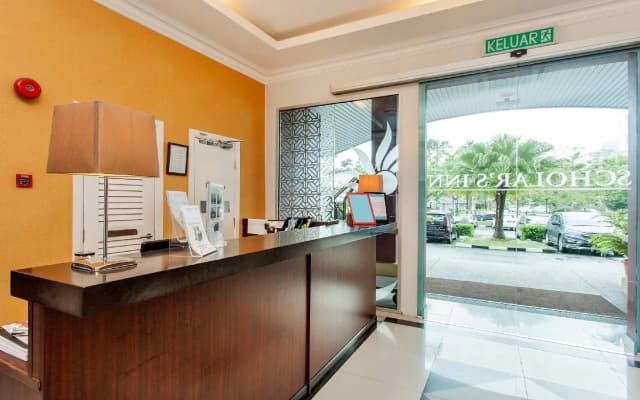 The Regency Scholar's Inn Kuala Lumpur - photo 4