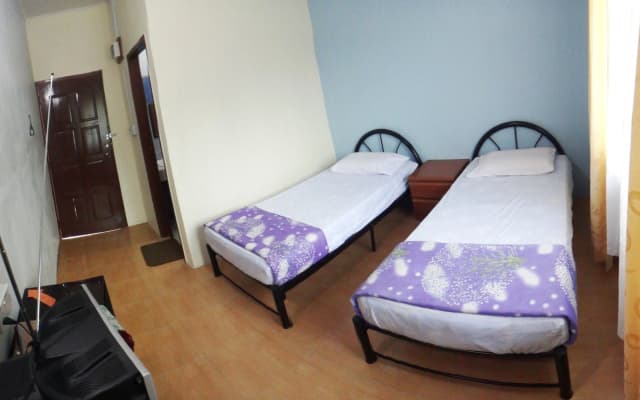 RTMS Guesthouse Semporna - photo 2