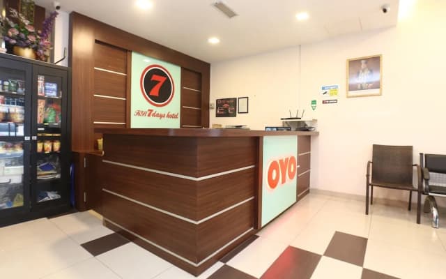 Kb 7 Days Hotel By OYO Rooms - photo 4