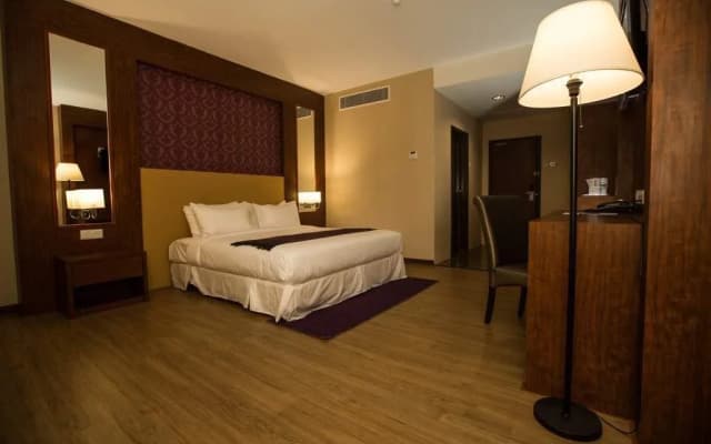 Hotel Pen Mutiara - photo 4