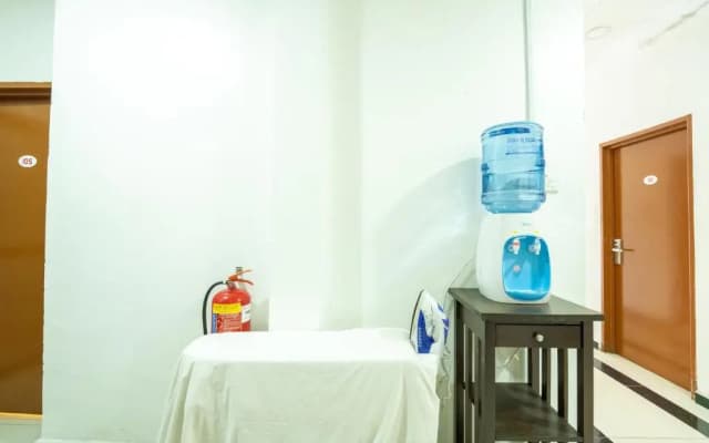 Mary J Hotel Family 10 pax room - photo 3
