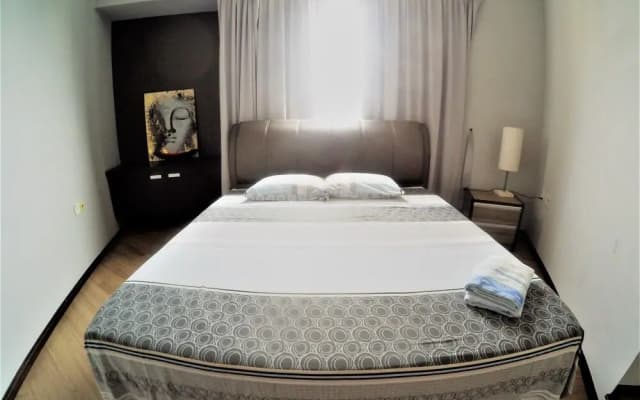 PJ8 Service Suite 2 Bedrooms Near Train Station - photo 2