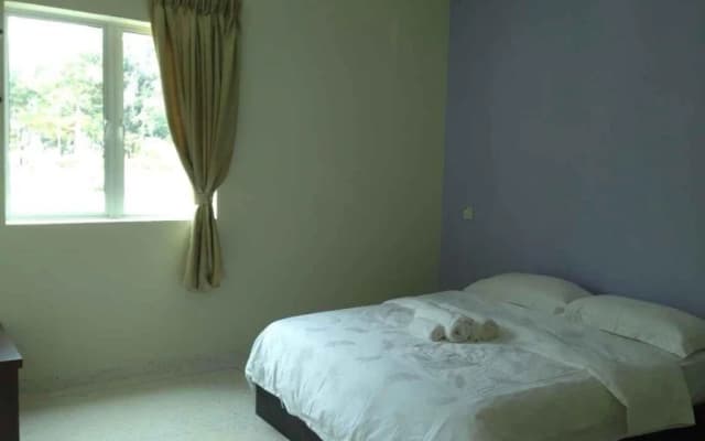 First Guest House - photo 4