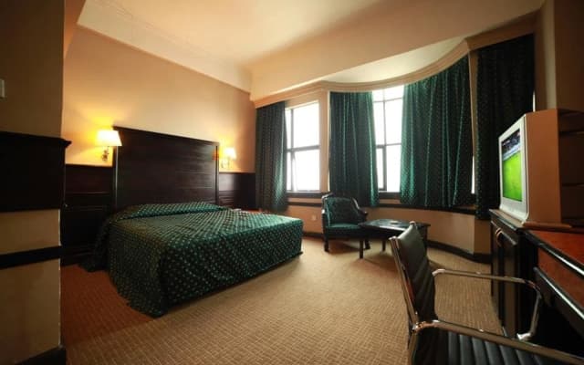 New Pacific Hotel - photo 4