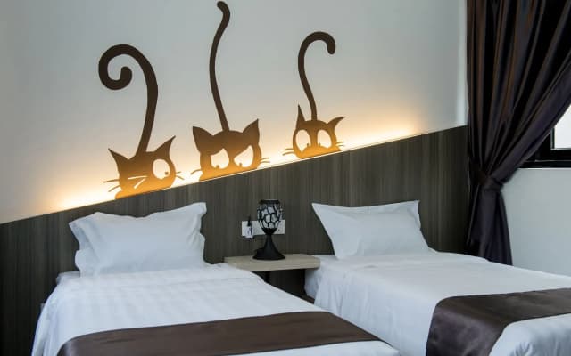 Ezzyhome @ Medini - photo 3