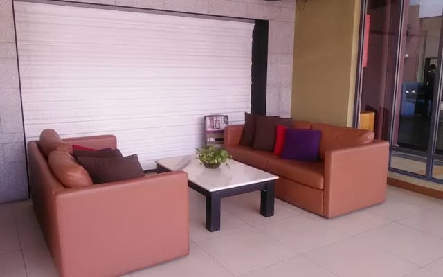 Gloria Swiss Hotel & Apartment Sandakan - photo 2