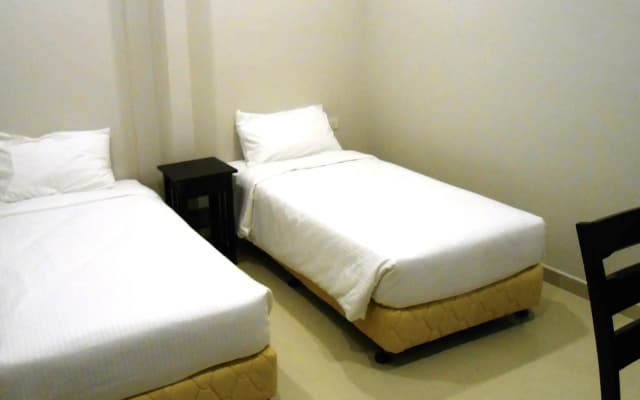 KT Chinatown Lodge - photo 2