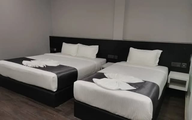 Kimal Hotel @ off Jalan Tupai - photo 3
