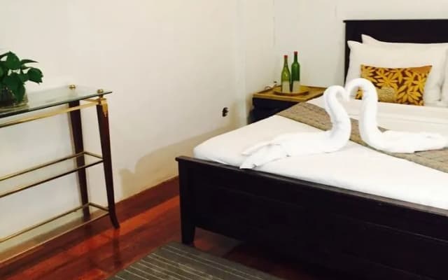 Fifty Six Guest House - Hostel - photo 5