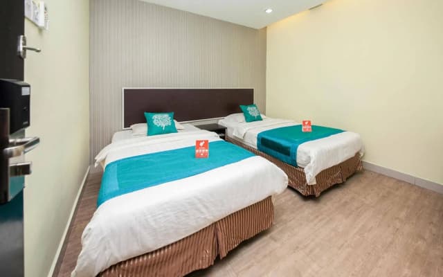 OYO Rooms Near Tanjung Aru Beach - photo 2