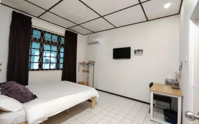 Natol Homestay - Venice (Samajaya Tabuan Tranquility Township) - photo 3