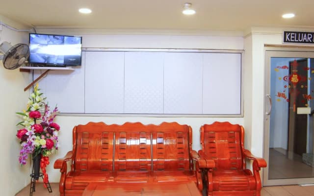 Super OYO 1173 Mandyrin Hotel - photo 2