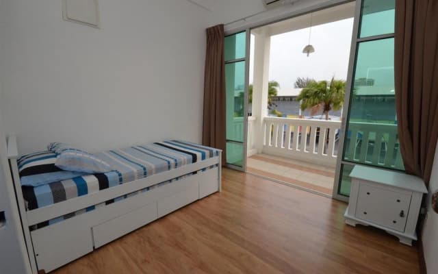 Felicia Home - photo 5