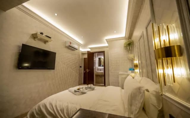 A Residence - A Member of The Luxury Stay Group - photo 5