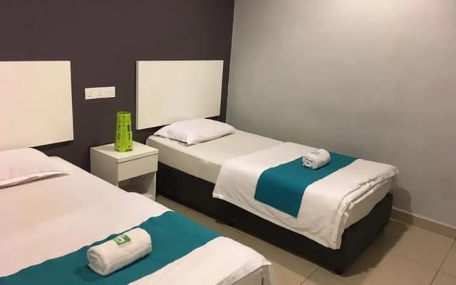JP Hotel Jalan Stadium - photo 3