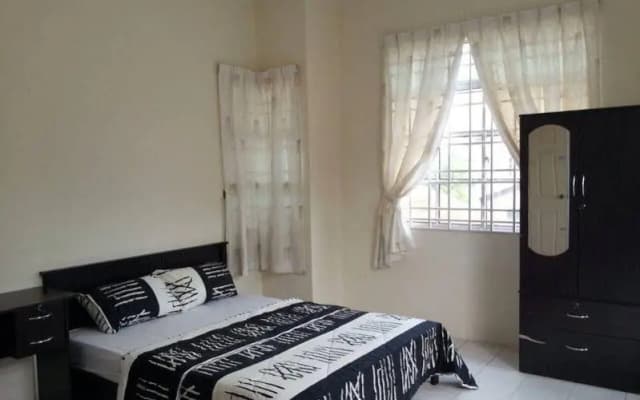 Bungalow Stay Damar Laut - photo 4