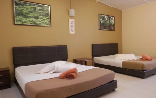 Eight Mentigi Guest House - photo 4