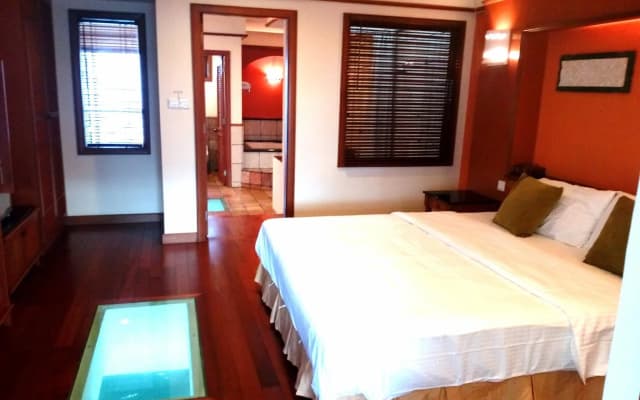 Wonderland Private Chalet Port Dickson - photo 5
