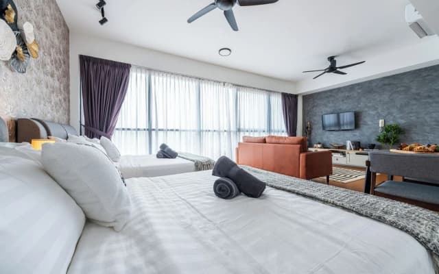 4Pax Studio with Magnificent View PJ SS2 - photo 4