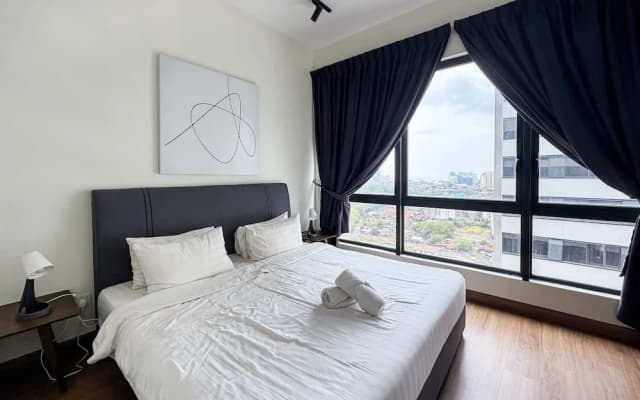 Modern Family Duplex for 6, Near Jonker St - photo 2