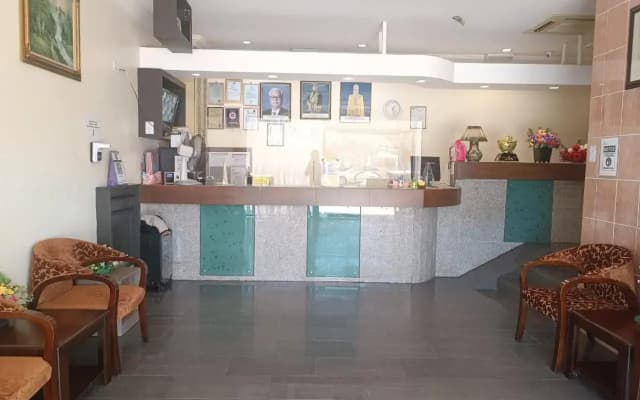 Hotel Ambassador 2 - photo 2