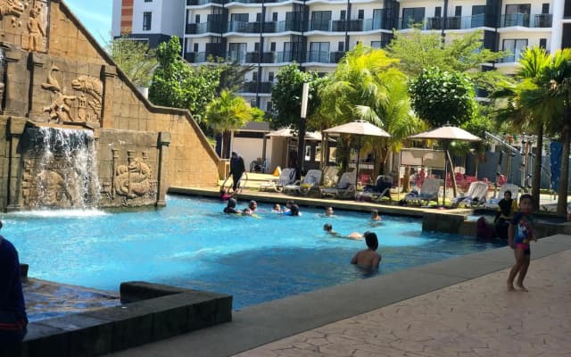 SWISS GARDEN RESIDENCE Beach Resort LUXURY apartment & FaMiLy SUITE - photo 4