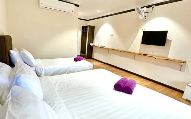 Adina Pool Villa Cenang Langkawi 3B4R - photo 5