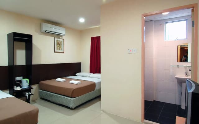Impiana Mutiara Hotel - photo 3