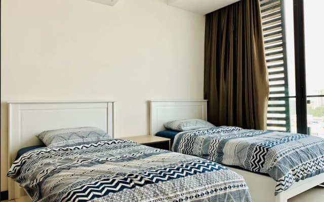 D'wharf Residence PD Waterfront Family Premier Suite by AirPlan - photo 4
