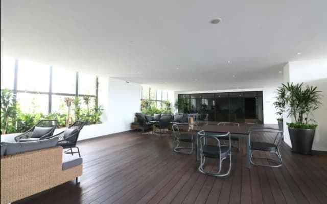 KL Sentral Serviced Apartment - The Establishment KL Sentral by Loop Suites - photo 3