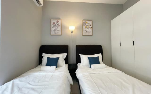 #HS Studio S&THomez 盛婷民宿 Horizon Suite WiFi&NetFlix KLIA - photo 2