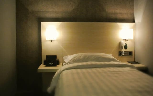 I-Style Hotel - photo 5
