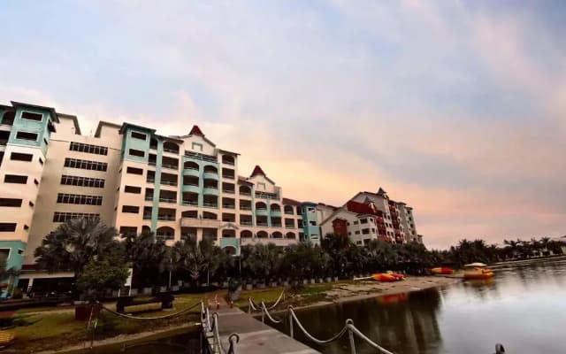 Marina Island Lumut Homestay by Goopro - photo 5