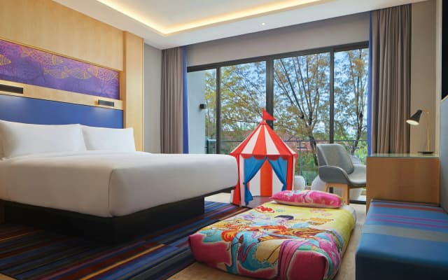 Aloft by Marriott Langkawi Pantai Tengah - photo 4
