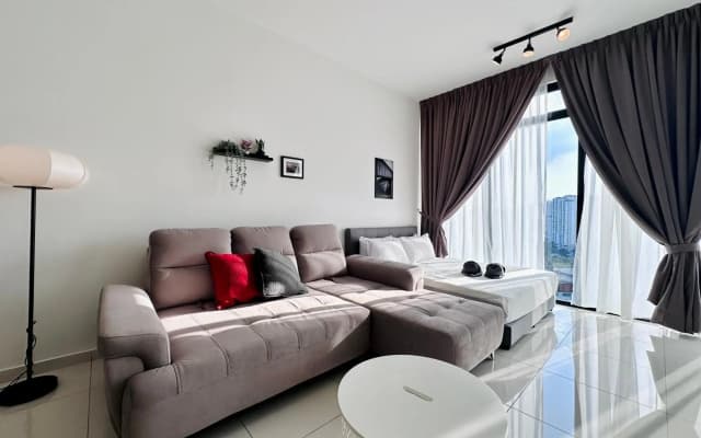 Bali-style 2Bedroom Condo @ Georgetown - photo 3