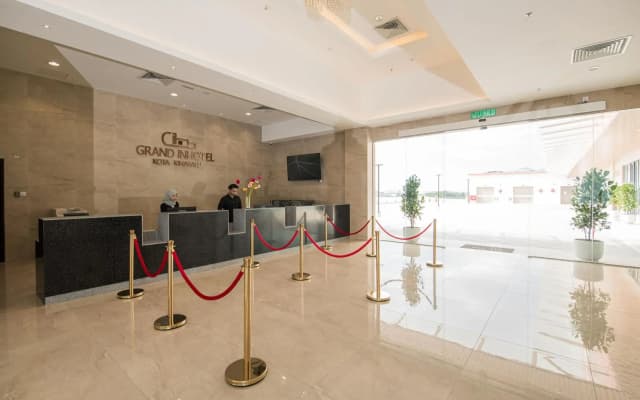 InHotel Inanam Kota Kinabalu - photo 2