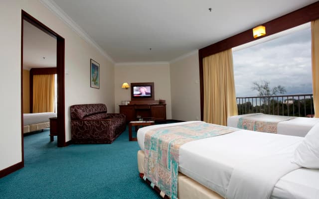 Bayview Beach Resort Penang - photo 5