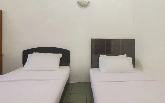 To Day Hotel by OYO Rooms - photo 5