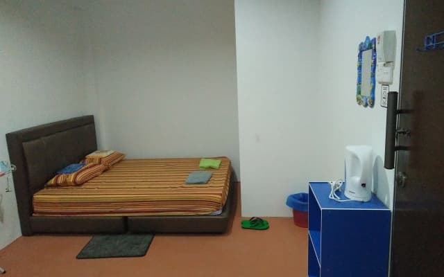 Diyana Budget Hotel - Hostel - photo 3