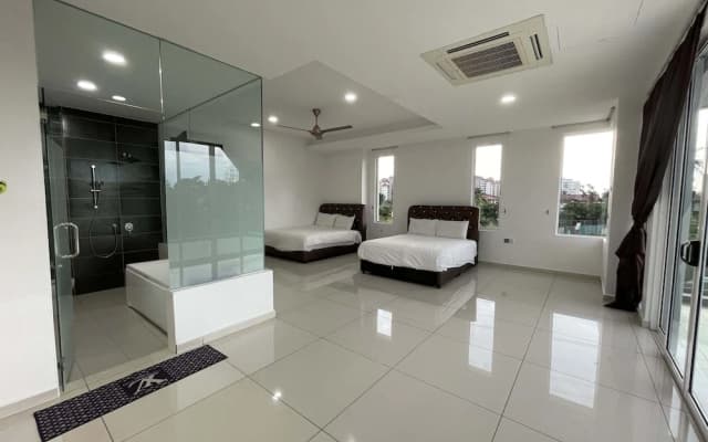 Alpine PD Taman Kiara 2 Homestay - photo 3