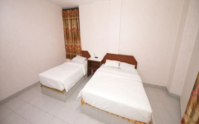 OYO 90902 Hotel Desa Murni - photo 5