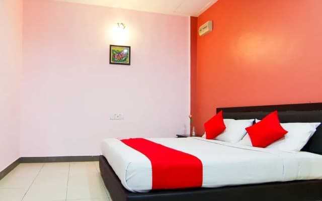 OYO 11343 Hotel Putra Iskandar - photo 3